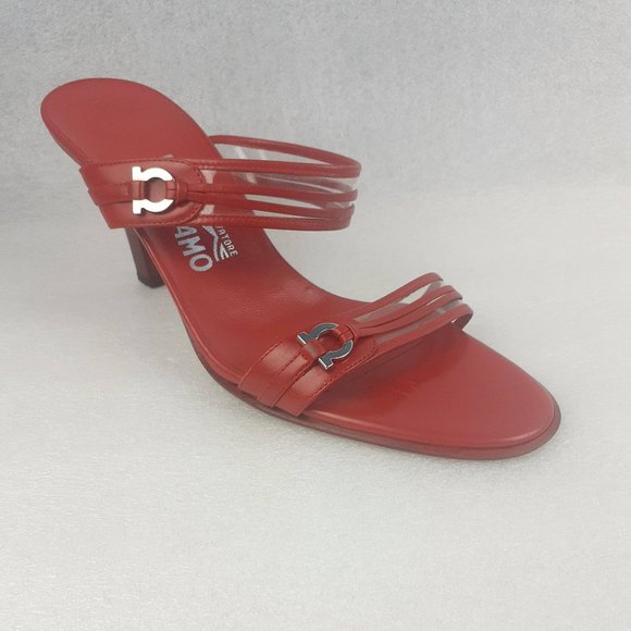 Salvatore Ferragamo Iconic Gancini Leather Slides Heel Made in Italy 7us/5uk - Picture 2 of 7